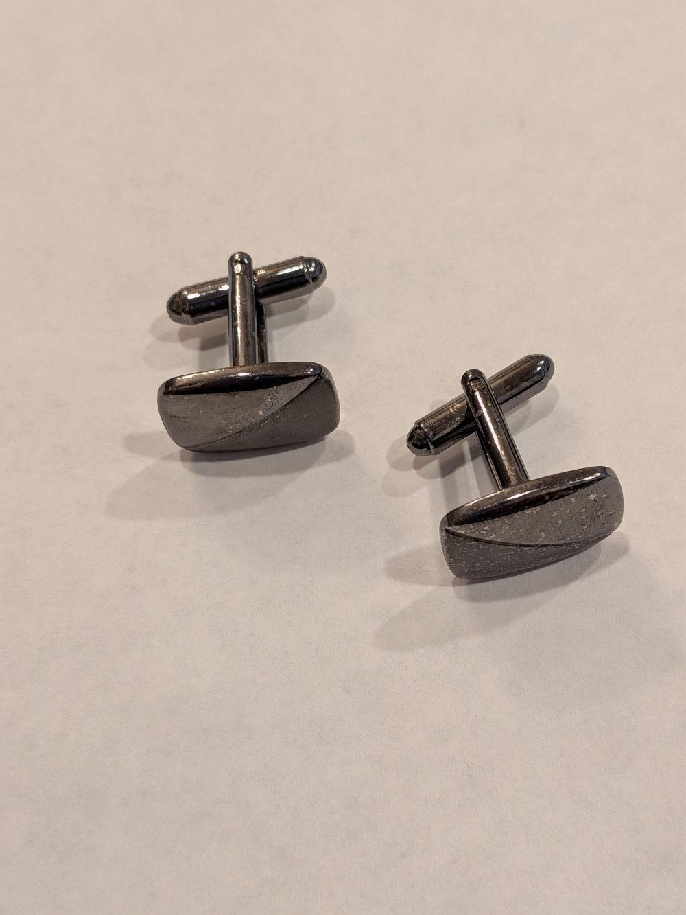 Men's Gunmetal Rectangle Hematite Cufflinks - Classic Formal Accessory